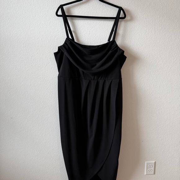 Torrid black midi dress - Picture 2 of 6